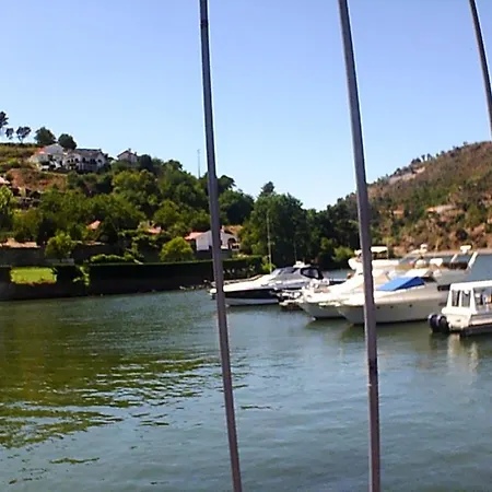 Velas Do Douro بوتيل كالداس دي أريجوس